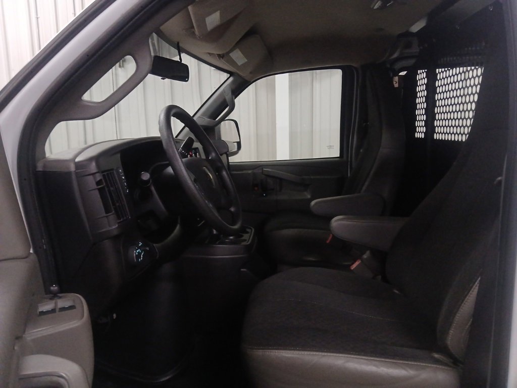 Used 2024 Chevrolet Express 2500 w/ Driver Convenience Package image 14