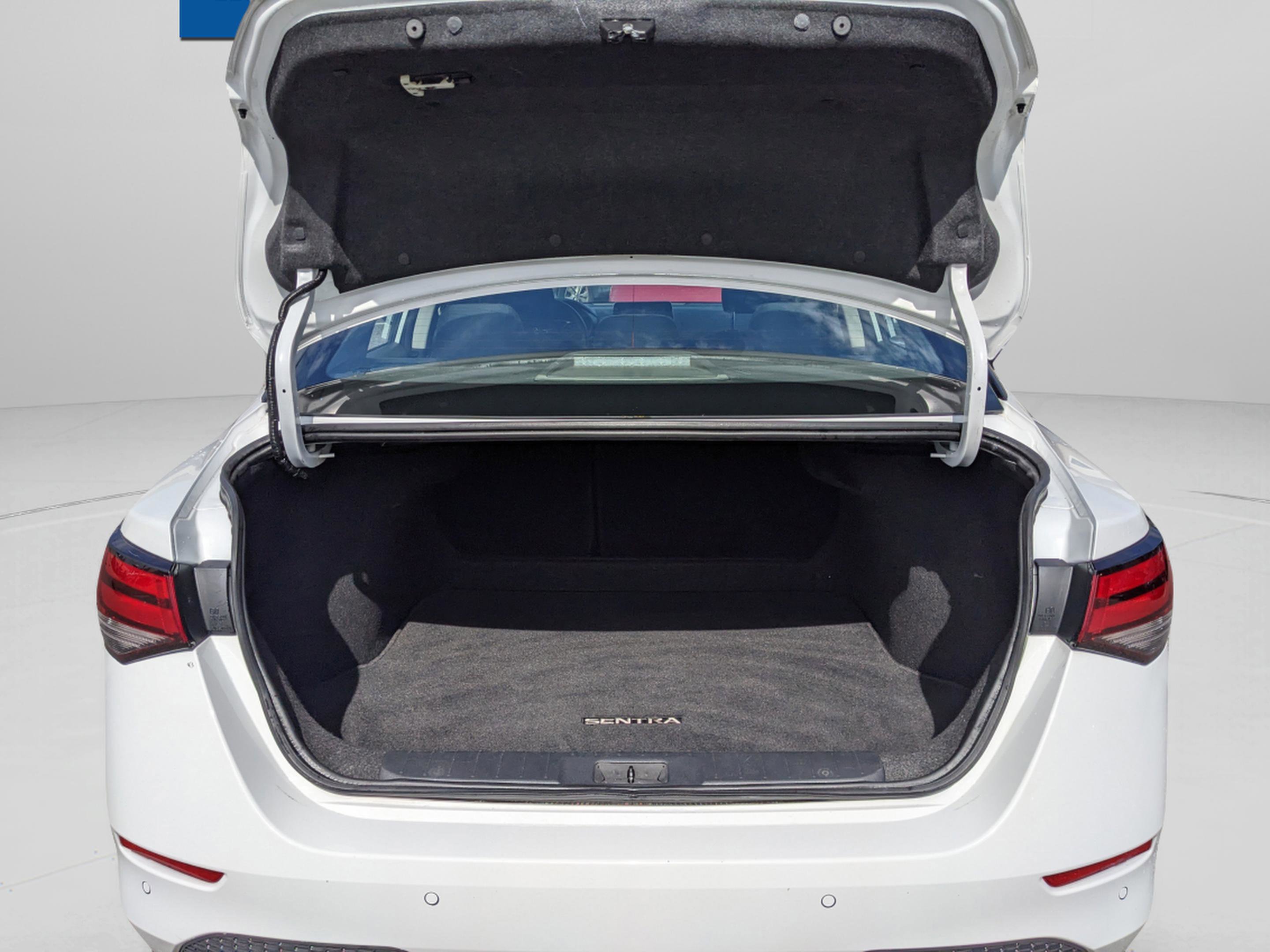 Used 2024 Nissan Sentra SV image 37