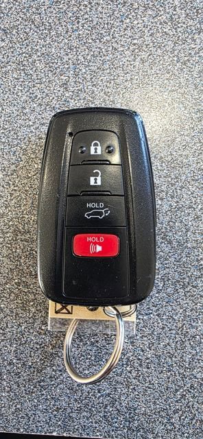 Used 2022 Toyota Highlander Limited AWD/4WD image 37
