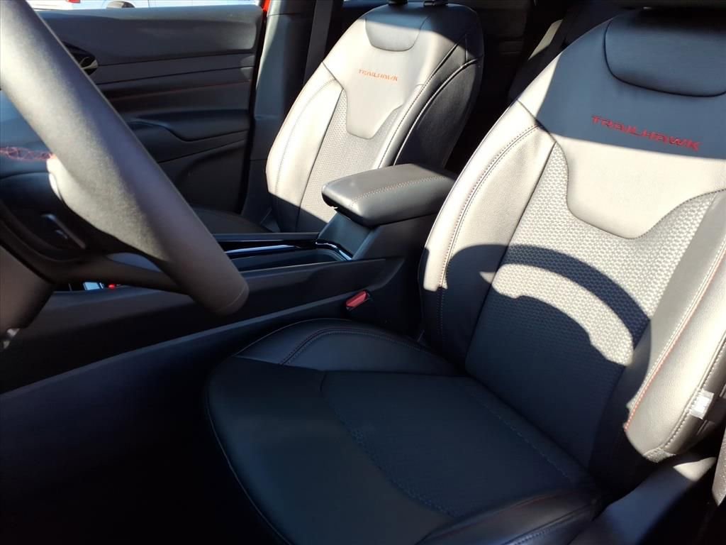 New 2026 Jeep Compass Trailhawk image 35