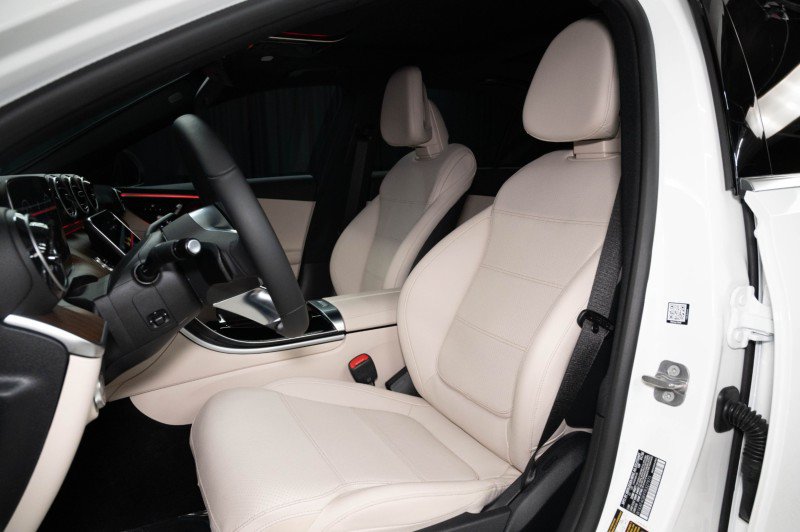 Certified 2026 Mercedes-Benz C 300 Sedan image 11