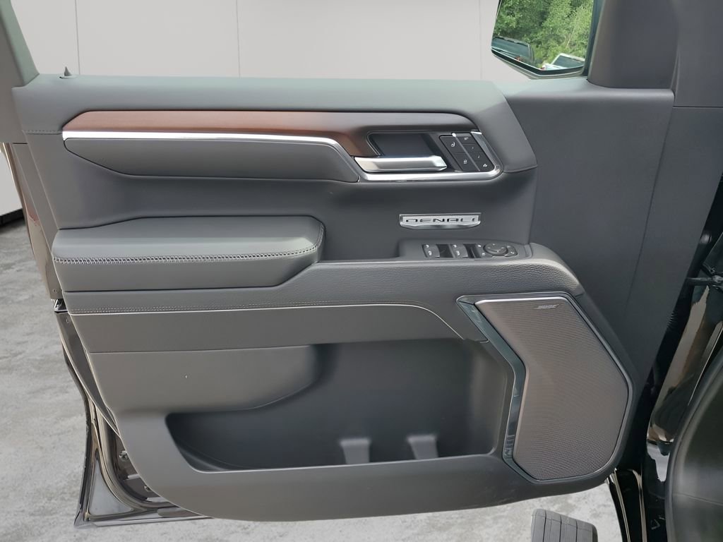 New 2026 GMC Sierra 1500 Denali w/ Denali Reserve Package image 25