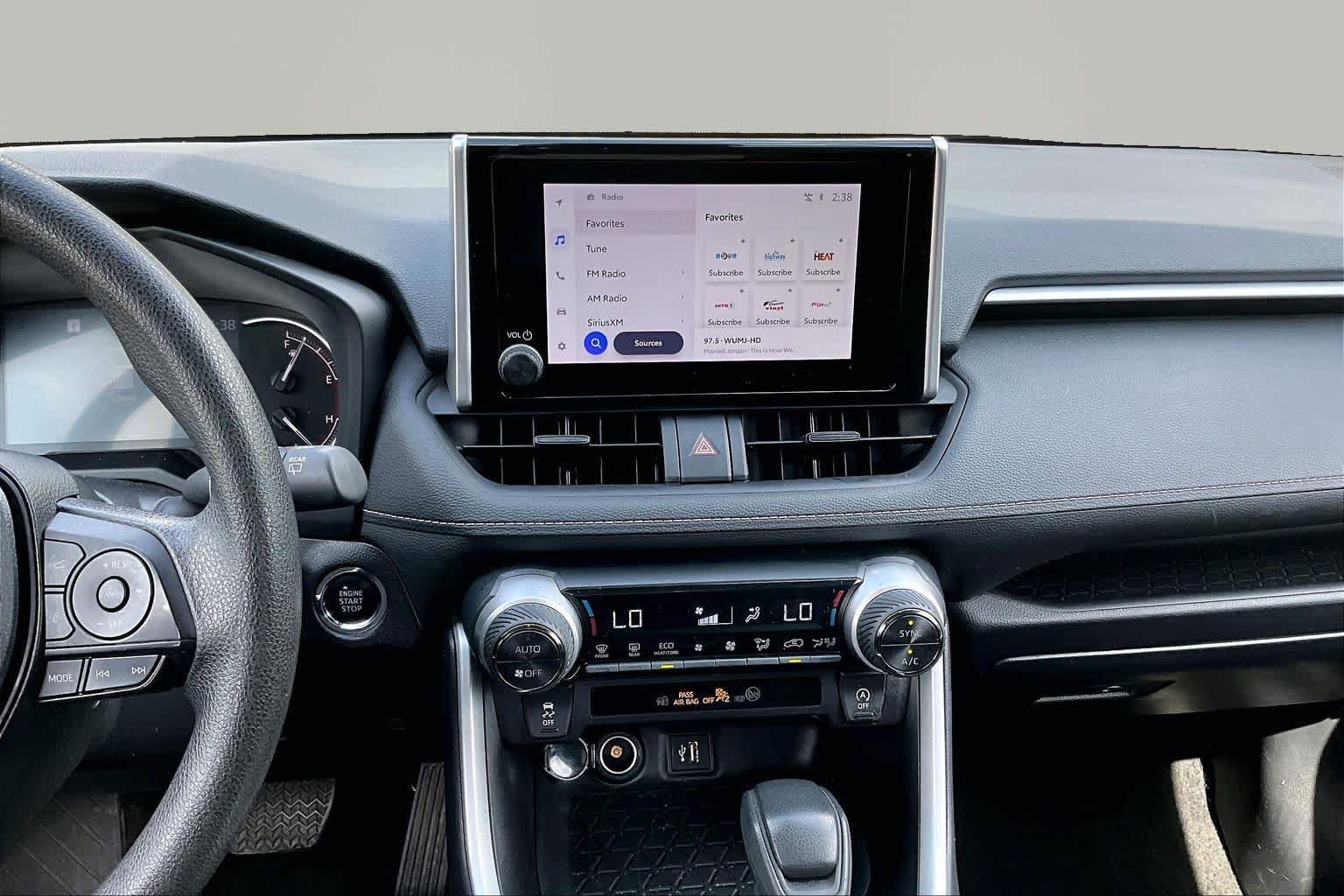 Certified 2025 Toyota RAV4 XLE AWD/4WD image 7