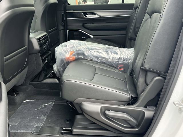 New 2026 Jeep Grand Wagoneer Limited image 13