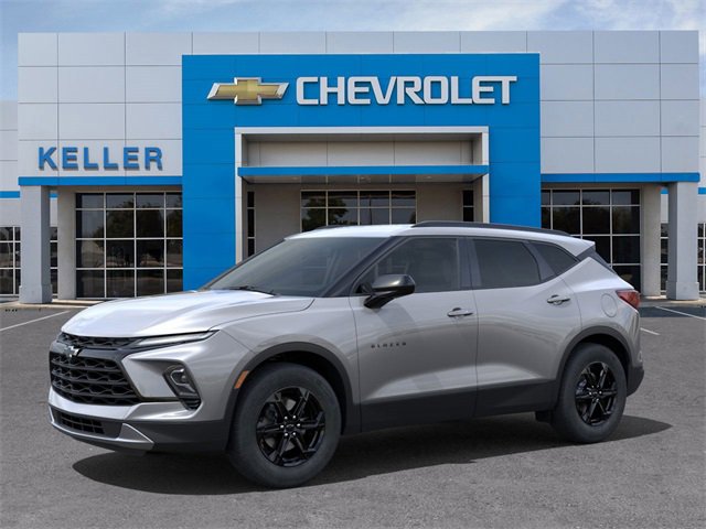 New 2025 Chevrolet Blazer LT w/ Midnight/Sport Edition image 2