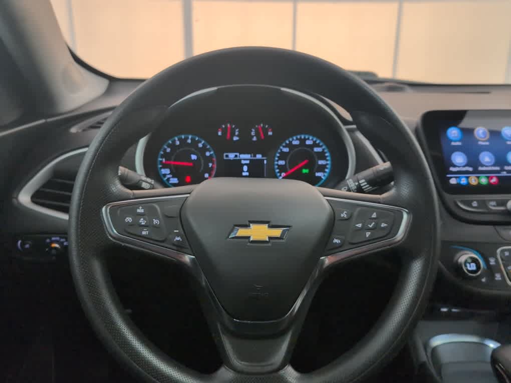 Used 2024 Chevrolet Malibu LT FWD image 15