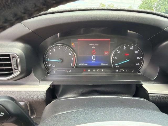 Used 2022 Ford Explorer XLT w/ Equipment Group 202A AWD/4WD image 15
