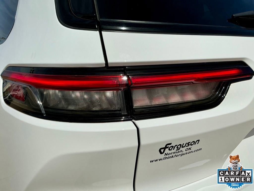 Used 2024 Jeep Grand Cherokee L Summit AWD/4WD image 14