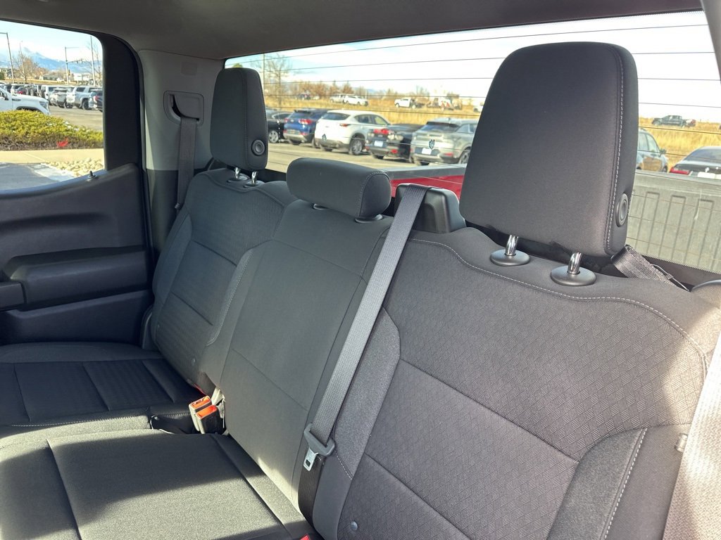 Used 2022 Chevrolet Silverado 1500 Custom image 17