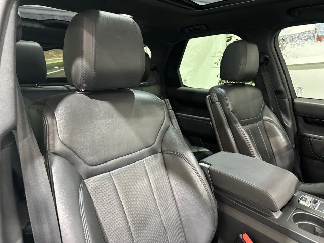 Used 2019 Land Rover Discovery SE AWD/4WD image 50