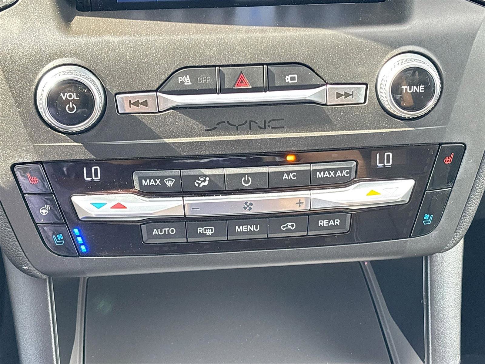 Used 2020 Ford Explorer ST w/ Premium Technology Package image 16