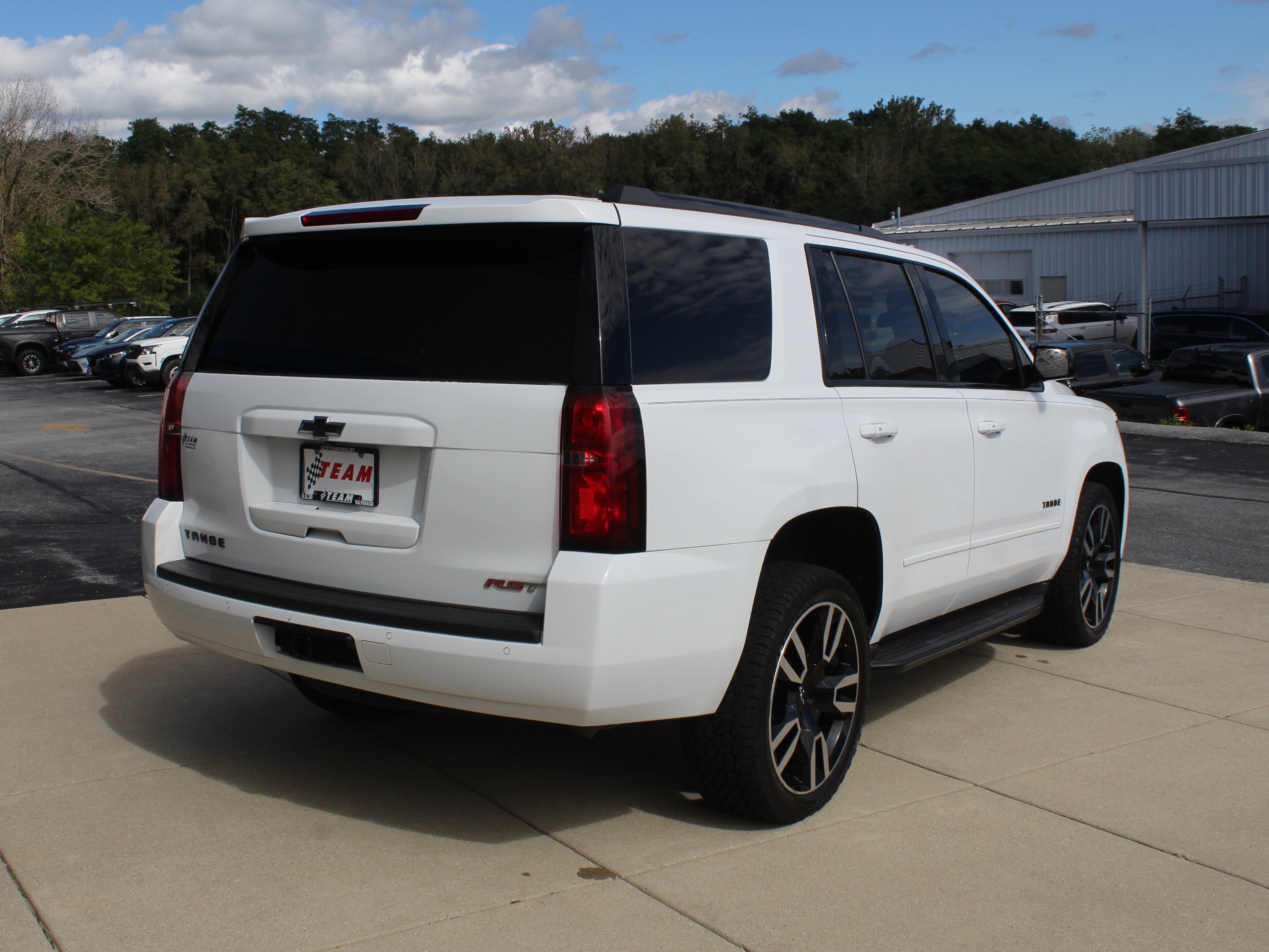 Used 2019 Chevrolet Tahoe Premier AWD/4WD image 6