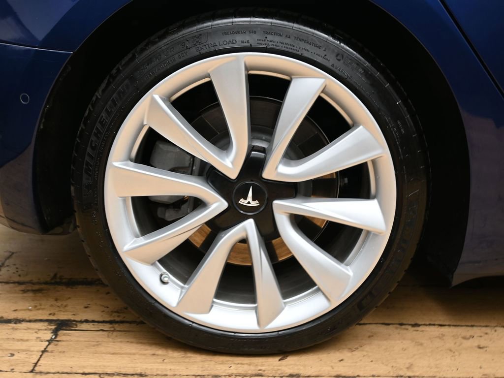 Used 2017 Tesla Model 3 Long Range image 12