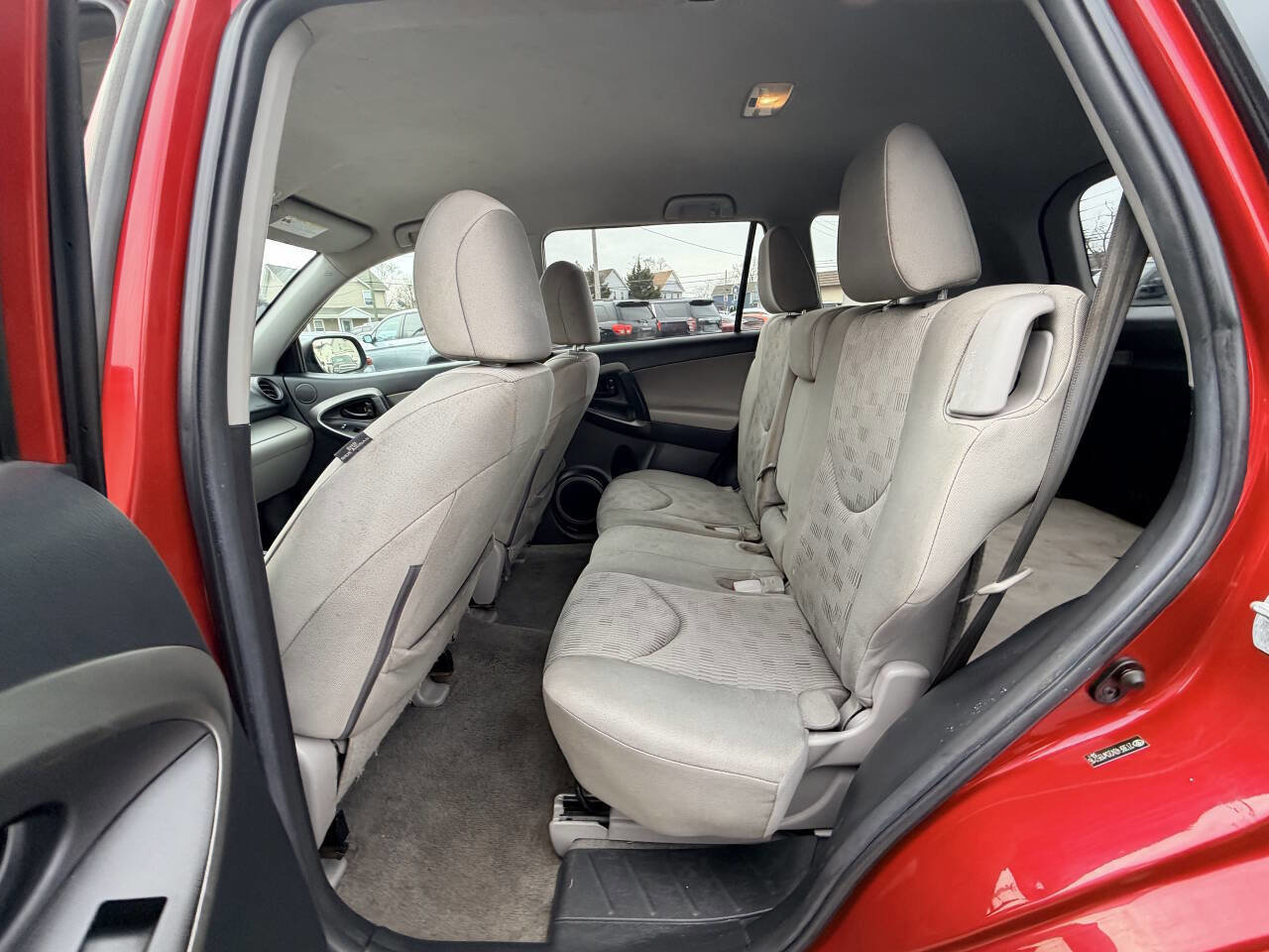 Used 2012 Toyota RAV4 4WD w/ Value Pkg image 34