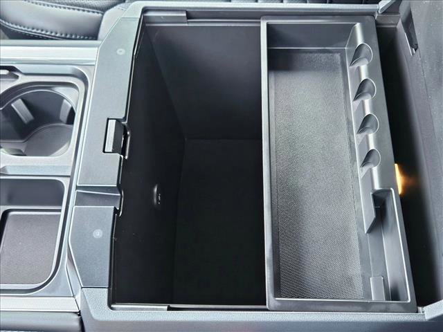 New 2026 Ford F450 Platinum w/ FX4 Off-Road Package image 14