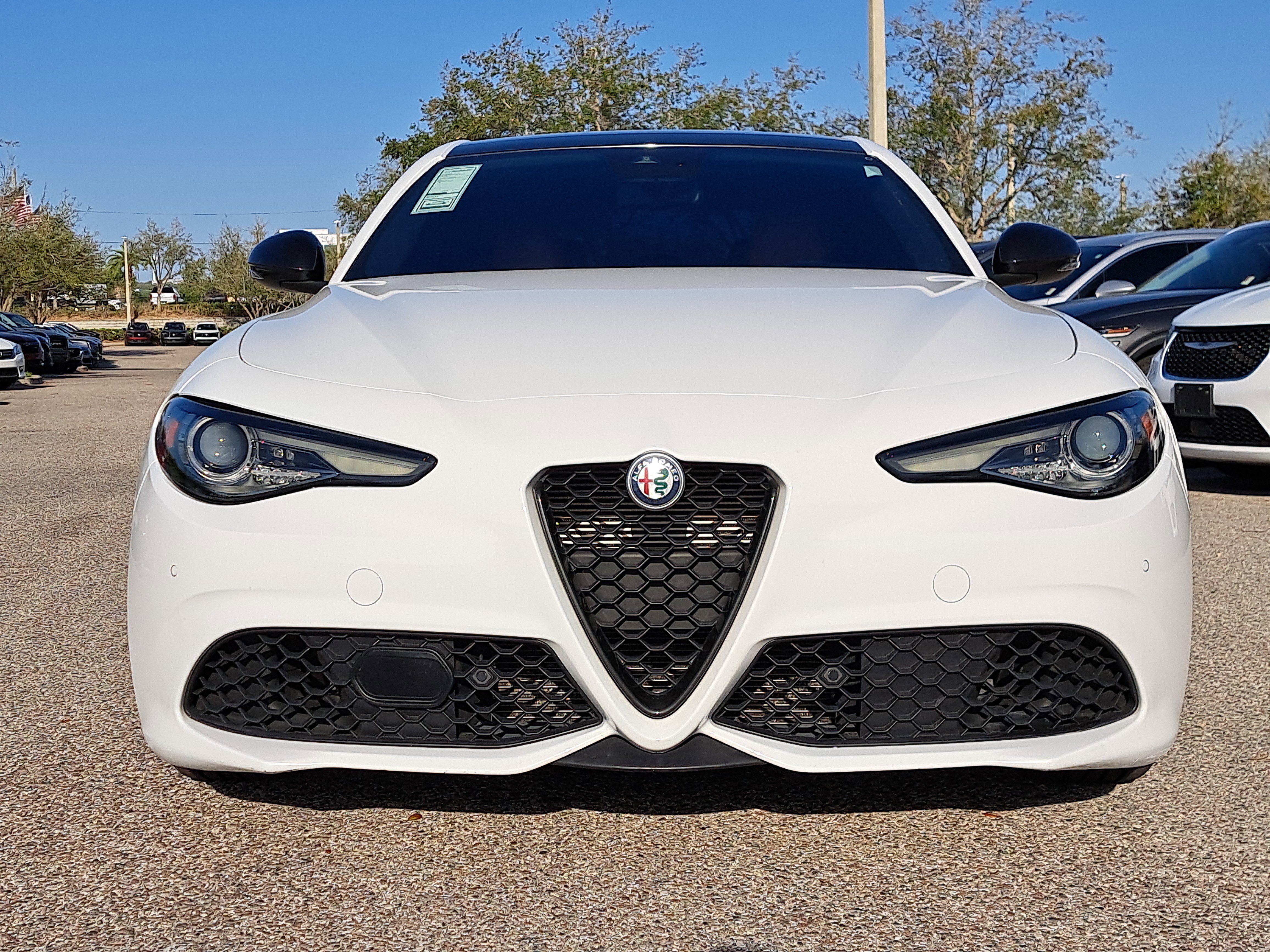 Used 2021 Alfa Romeo Giulia Ti Sport image 2