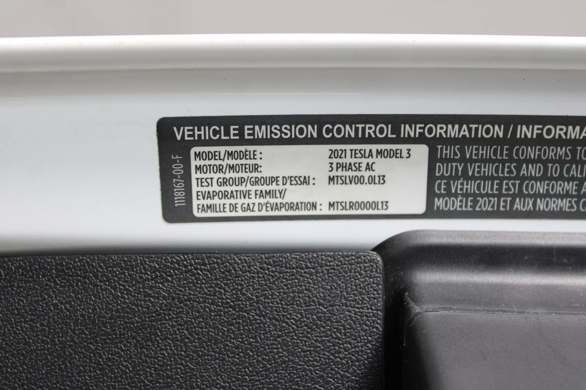 Used 2021 Tesla Model 3 Standard Range Plus RWD image 29