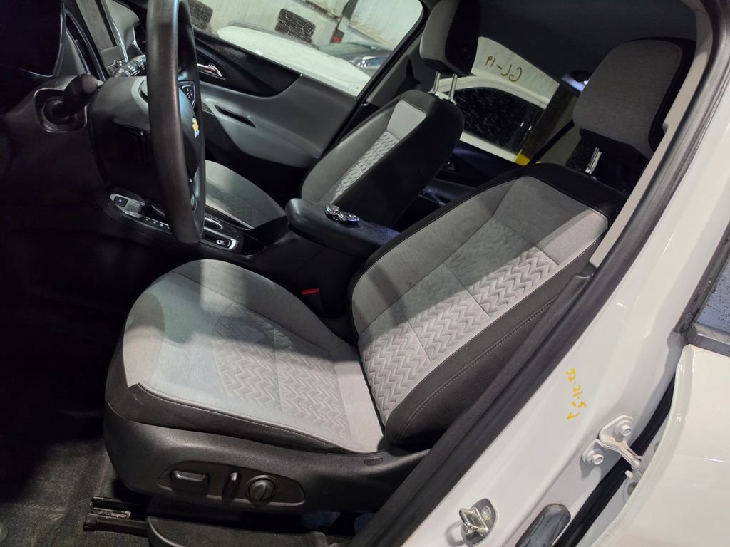 Used 2023 Chevrolet Equinox LS w/ LS Convenience Package AWD/4WD image 6