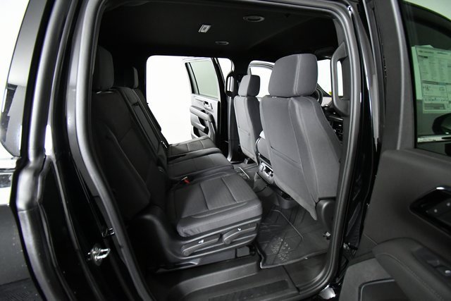 New 2026 Chevrolet Suburban LS image 24