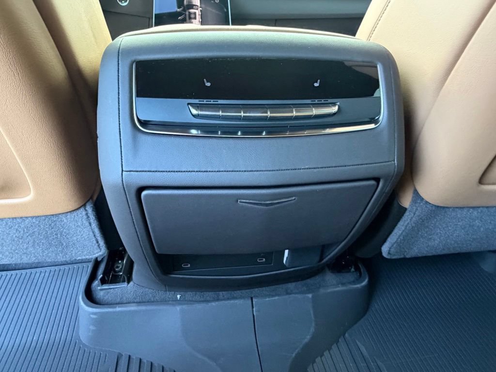 New 2026 Cadillac Escalade Luxury w/ Touring Package AWD/4WD image 23