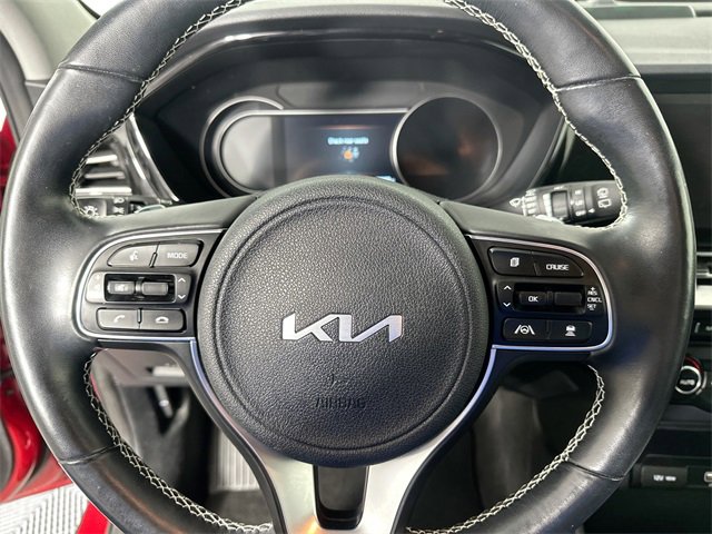 Used 2022 Kia Niro EX w/ Cold Weather Package image 21