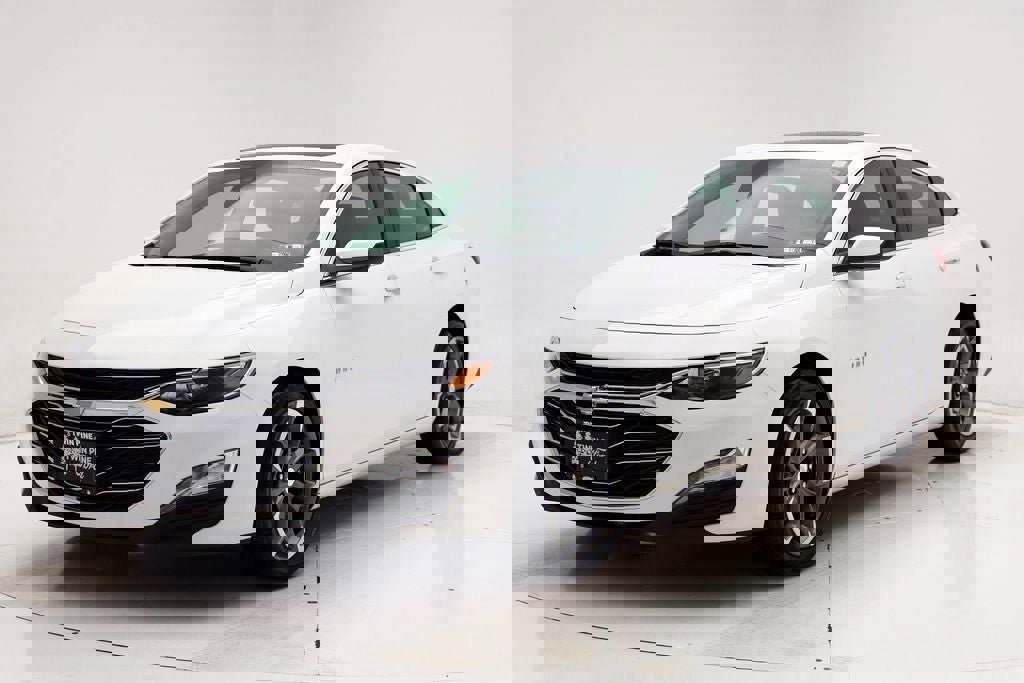 Used 2024 Chevrolet Malibu LT video 2