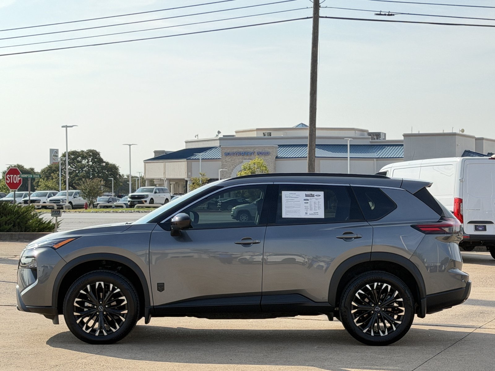 Used 2026 Nissan Rogue Dark Armor FWD image 7
