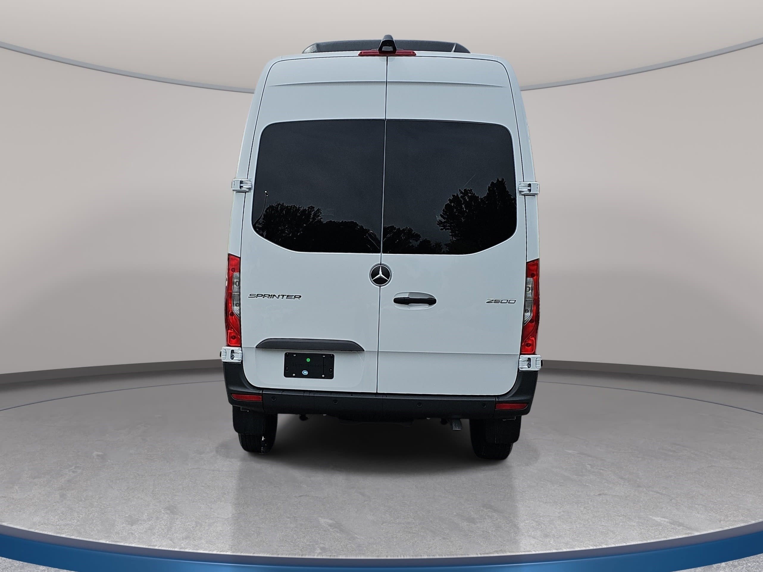New 2025 Mercedes-Benz Sprinter 2500 image 6