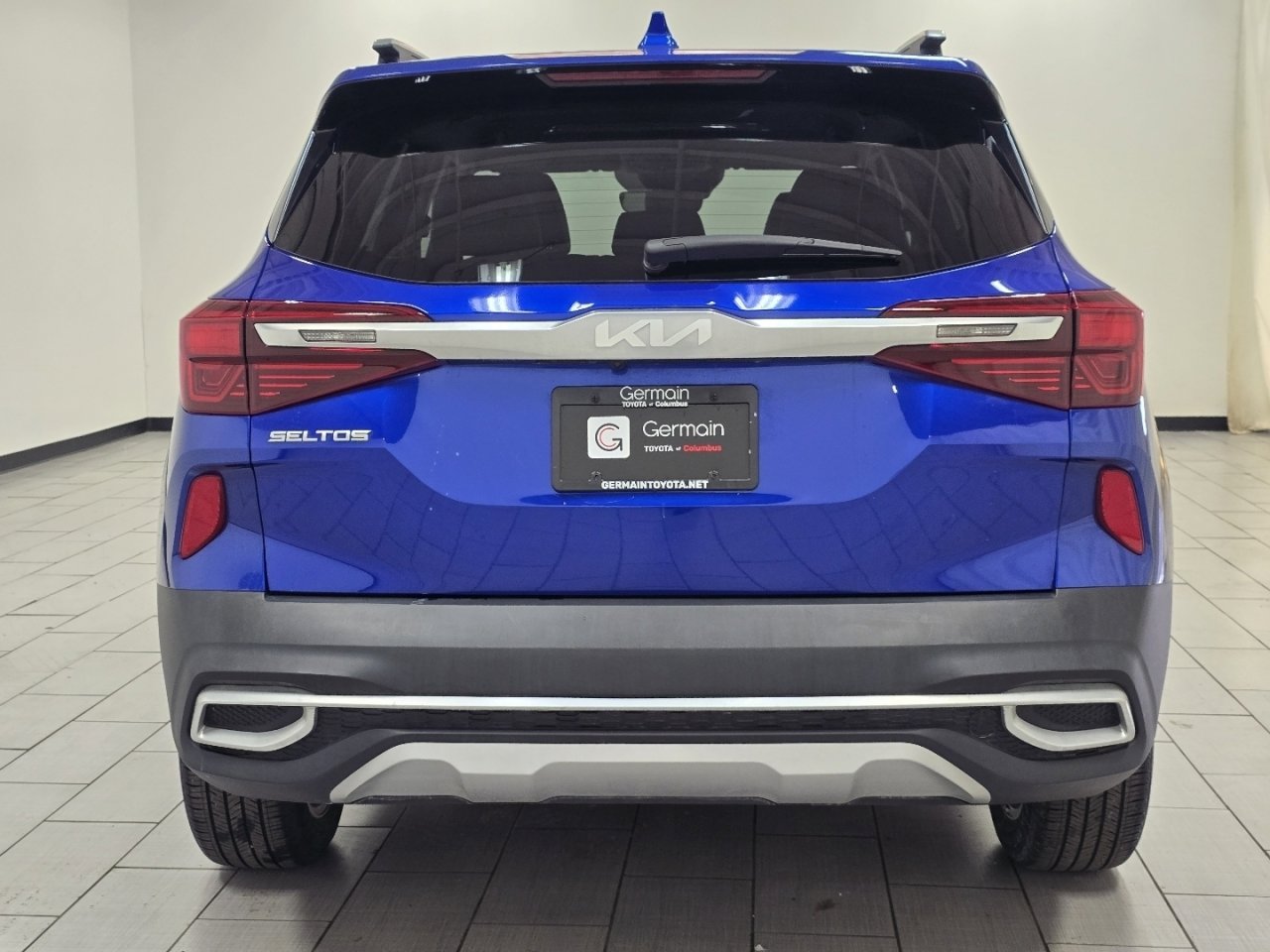 Used 2023 Kia Seltos S w/ Navigation Package image 12