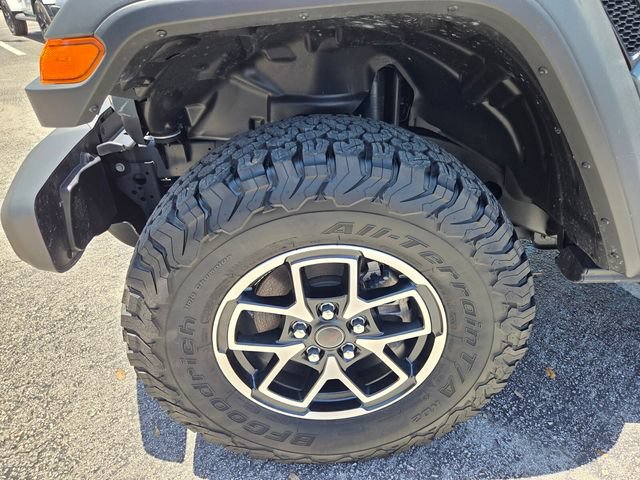 Used 2024 Jeep Wrangler Rubicon AWD/4WD image 19