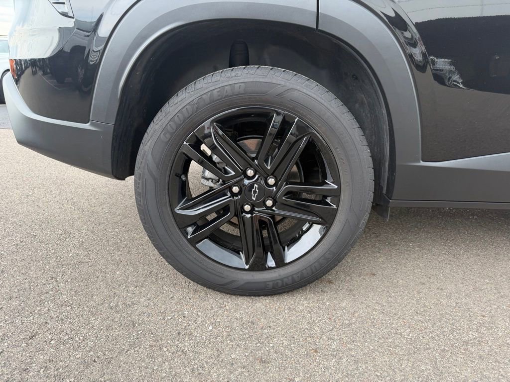 Used 2024 Chevrolet Trax ACTIV w/ Sunroof Package FWD image 10