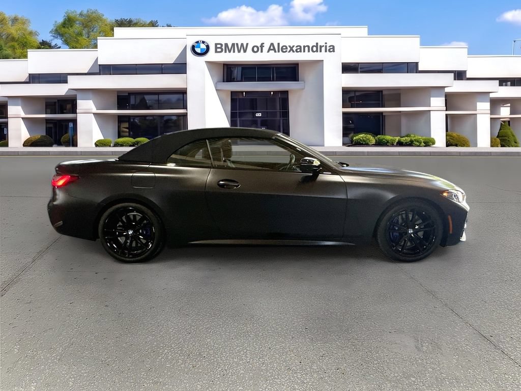 Used 2024 BMW 430i Convertible w/ M Sport Package RWD image 4