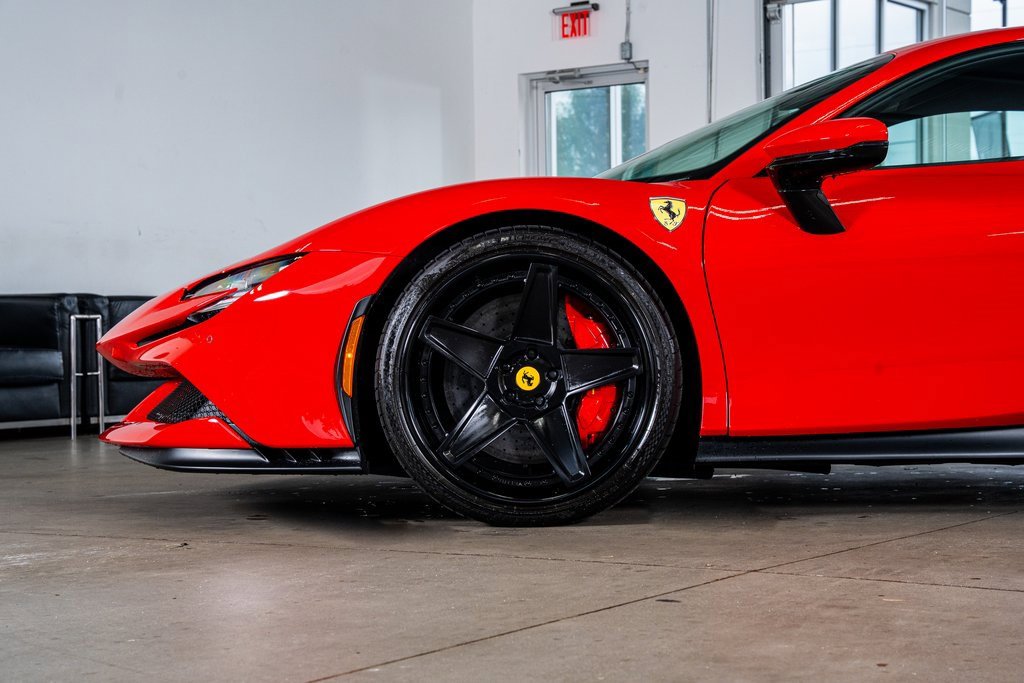 Used 2024 Ferrari SF90 Stradale image 9