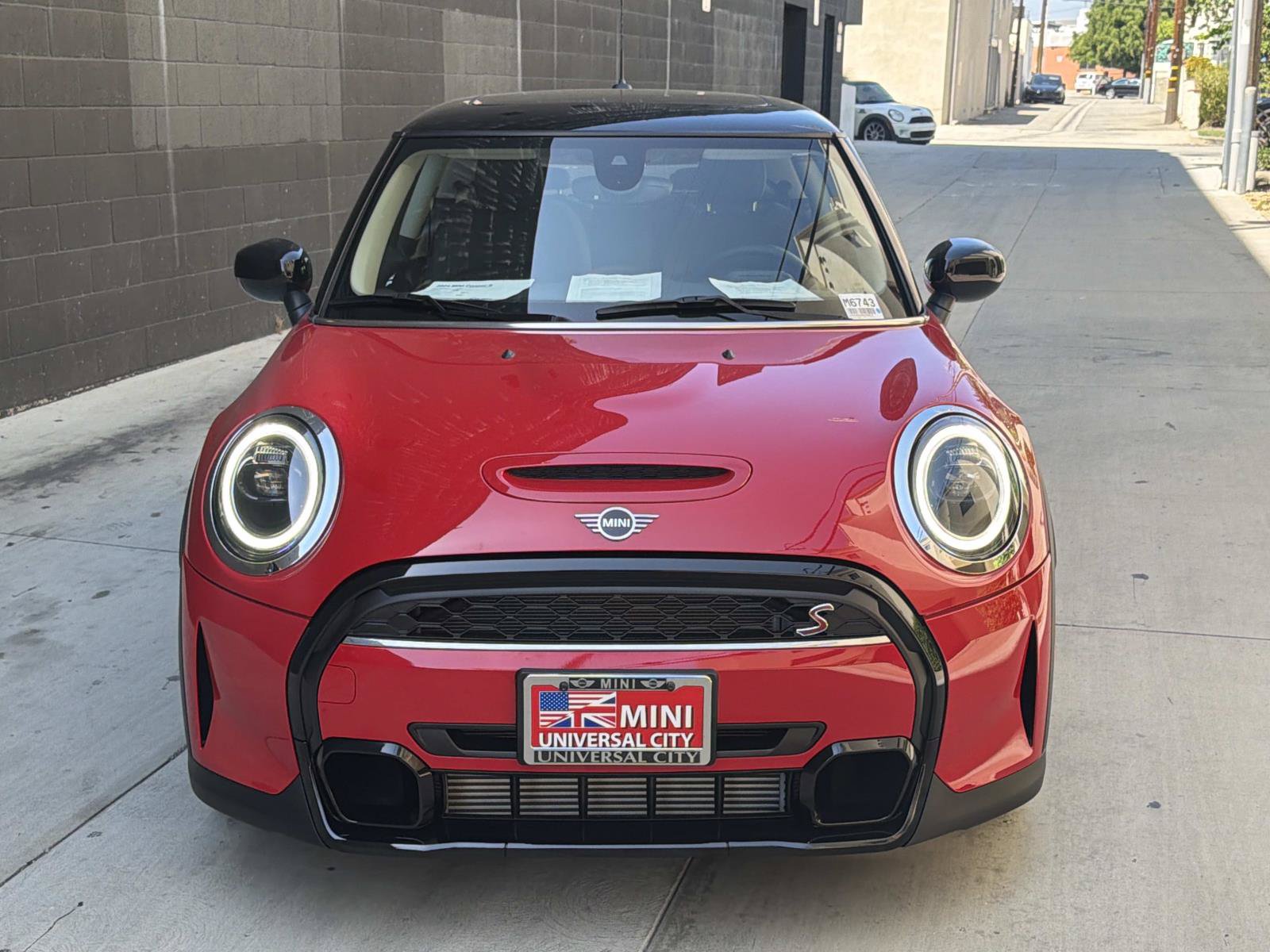 Used 2024 MINI Cooper S FWD image 2
