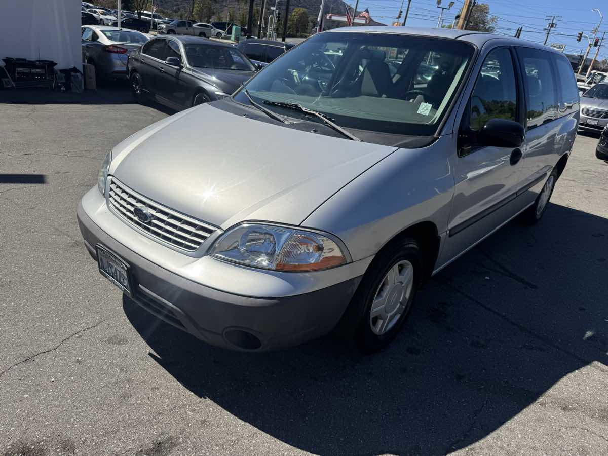 Used 2001 Ford Windstar LX image 3