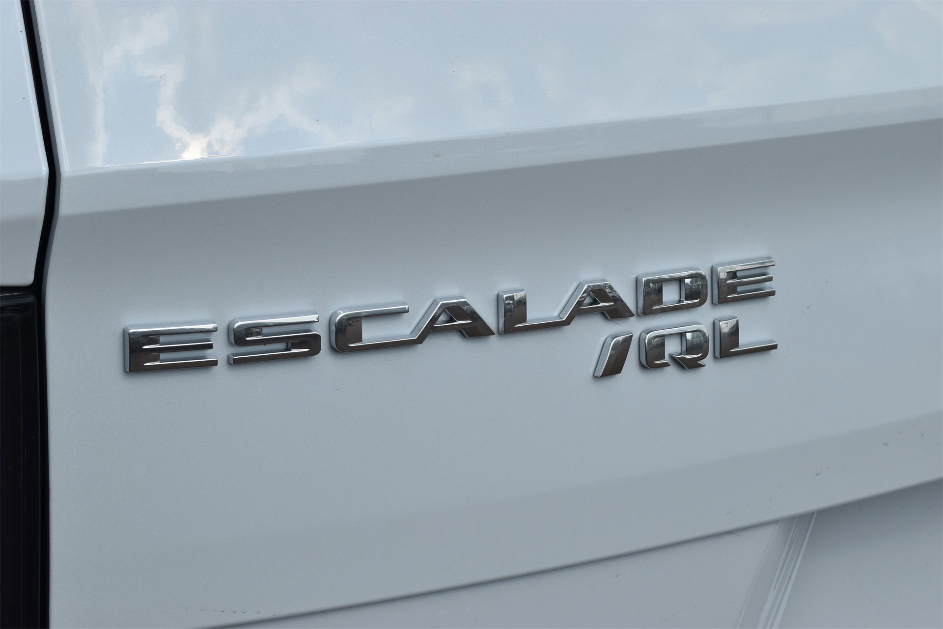 New 2026 Cadillac Escalade IQL Sport 2 image 23