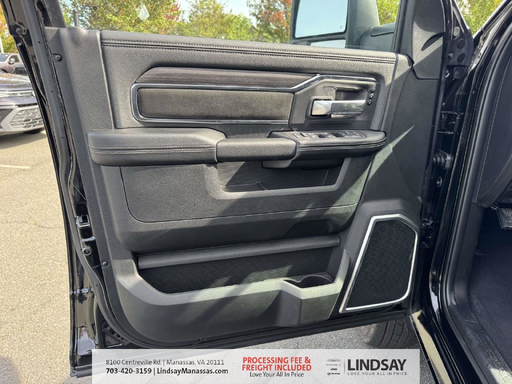 New 2026 RAM 3500 Laramie w/ Max Tow Package AWD/4WD image 15