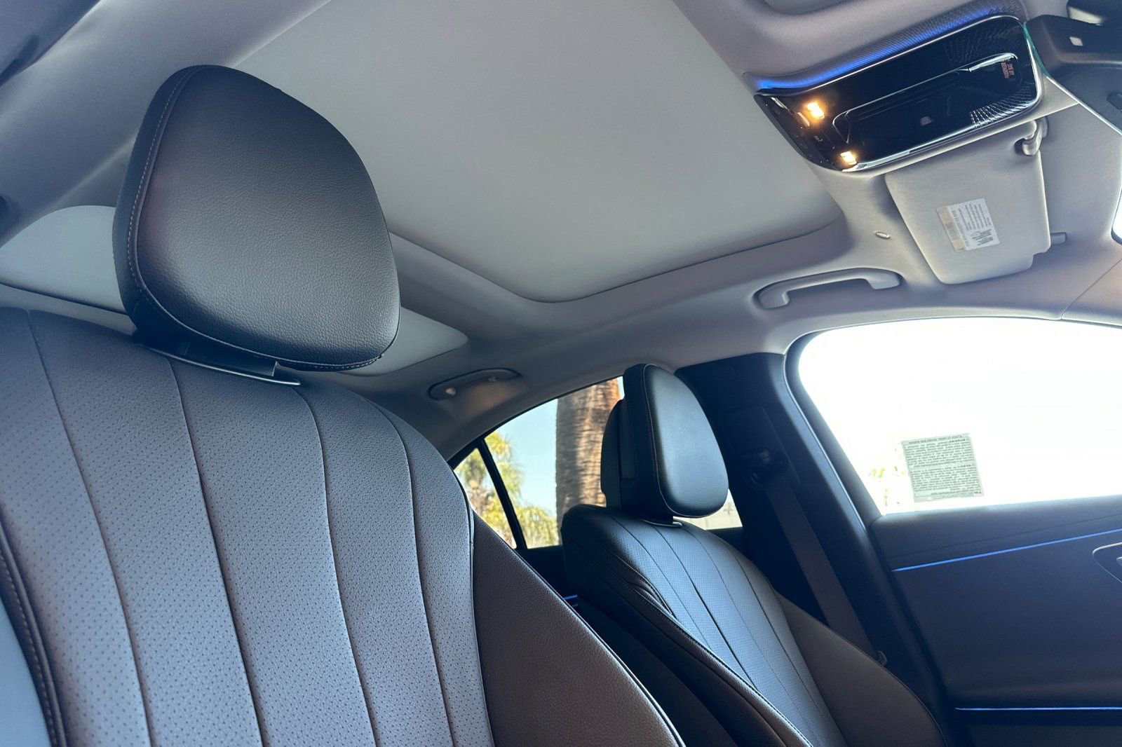 Used 2025 Mercedes-Benz E 350 Sedan image 17