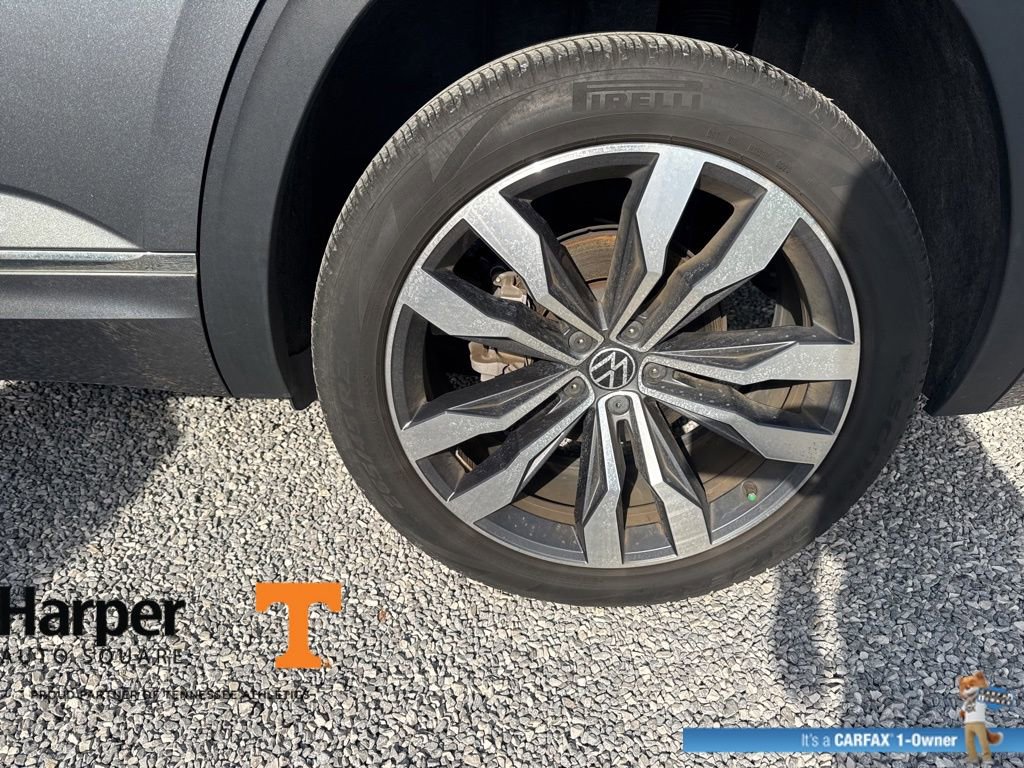 Used 2023 Volkswagen Atlas SEL Premium image 20