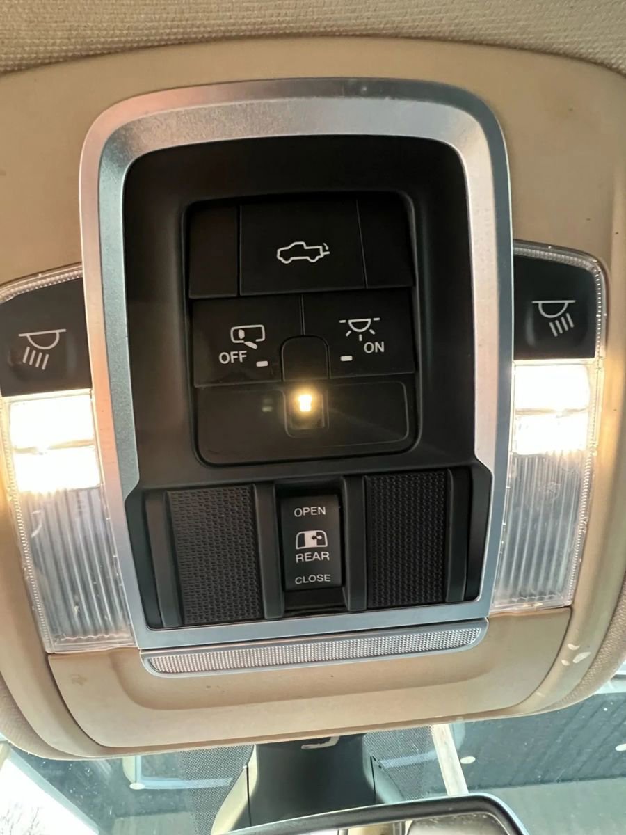 Used 2020 RAM 1500 Laramie image 18