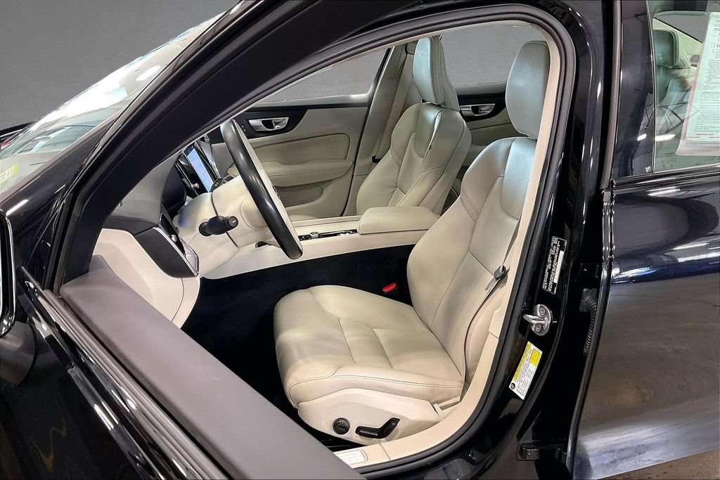 Used 2024 Volvo S60 B5 Core w/ Climate Package AWD/4WD image 22