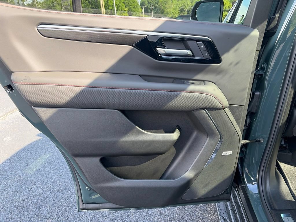 New 2026 Chevrolet Tahoe RST AWD/4WD image 32