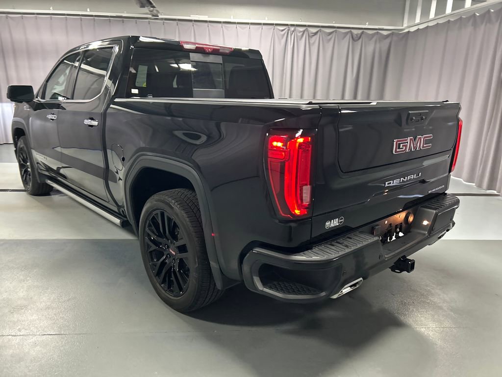 Used 2023 GMC Sierra 1500 Denali w/ Denali Reserve Package AWD/4WD image 5