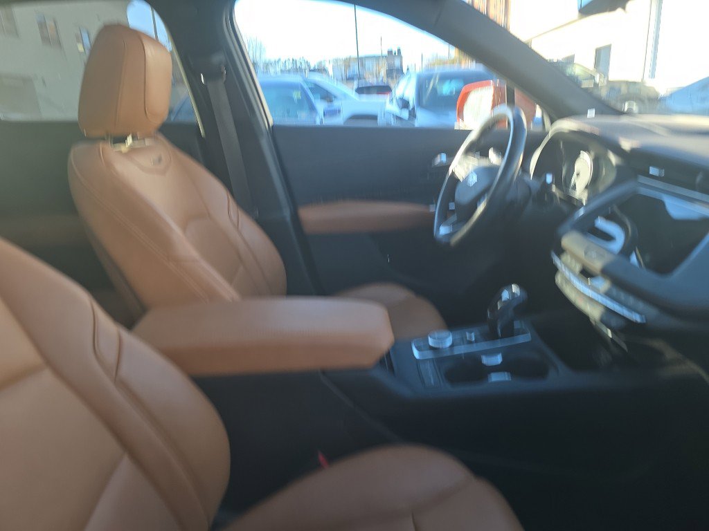 Used 2019 Cadillac XT4 Premium Luxury image 7