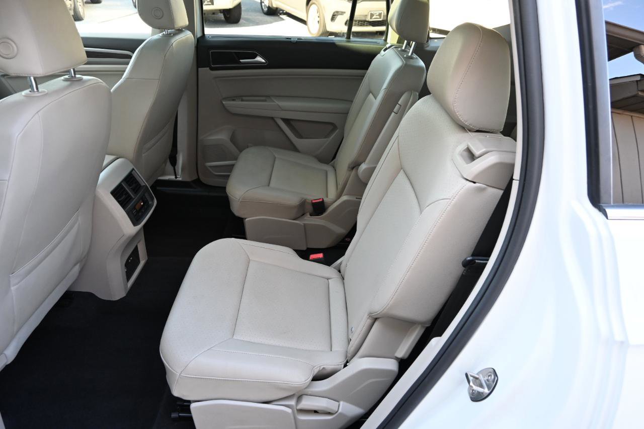 Used 2019 Volkswagen Atlas SEL R-Line image 18