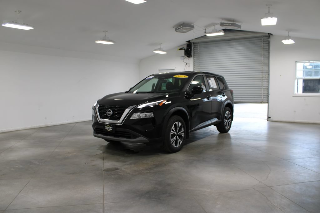 Used 2023 Nissan Rogue SV AWD/4WD image 5