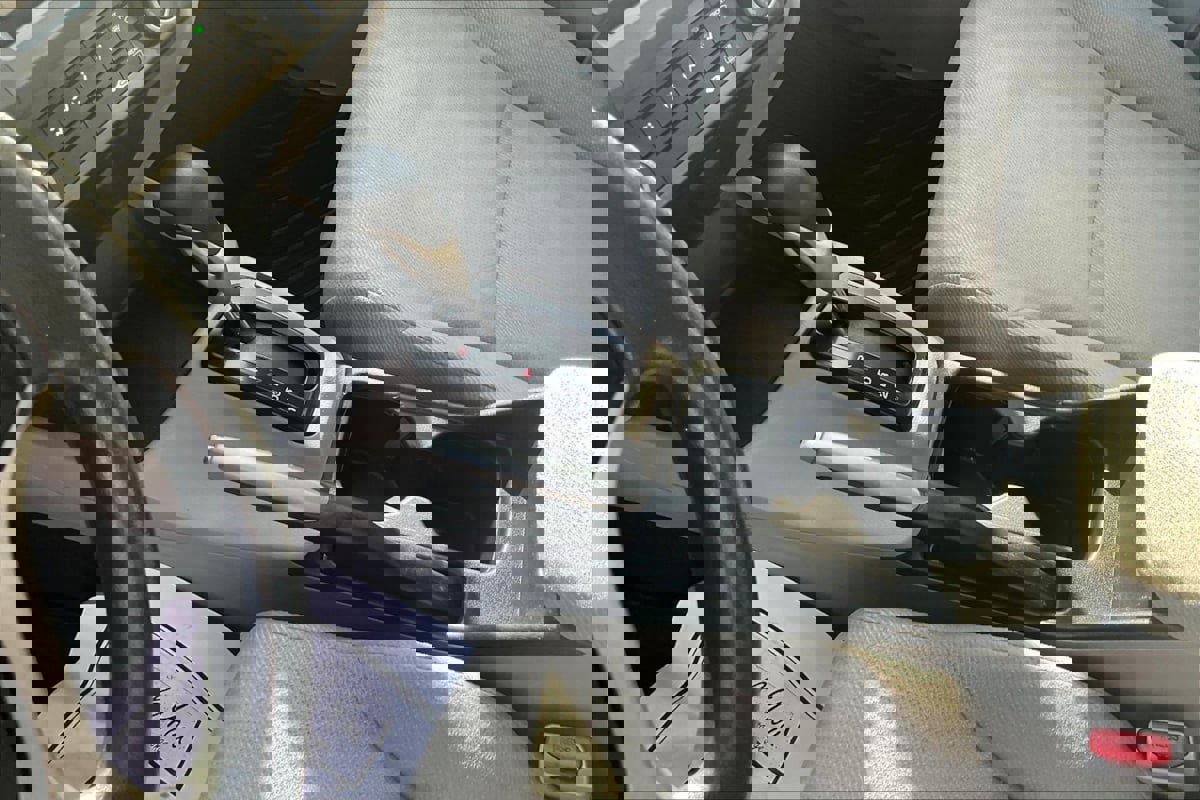 Used 2012 Honda Civic DX image 17