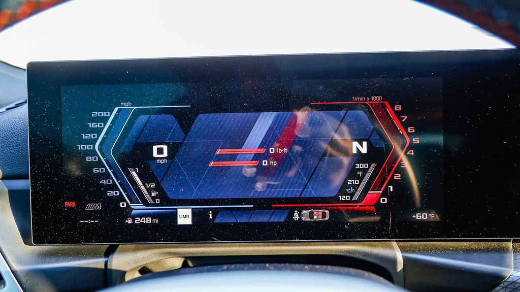 Used 2025 BMW M2 image 28