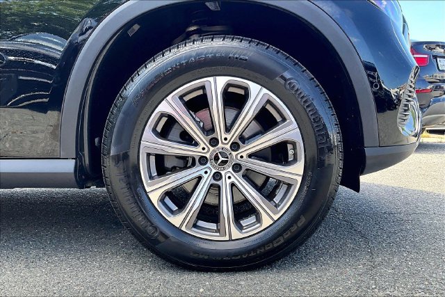 Certified 2023 Mercedes-Benz GLC 300 4MATIC image 9