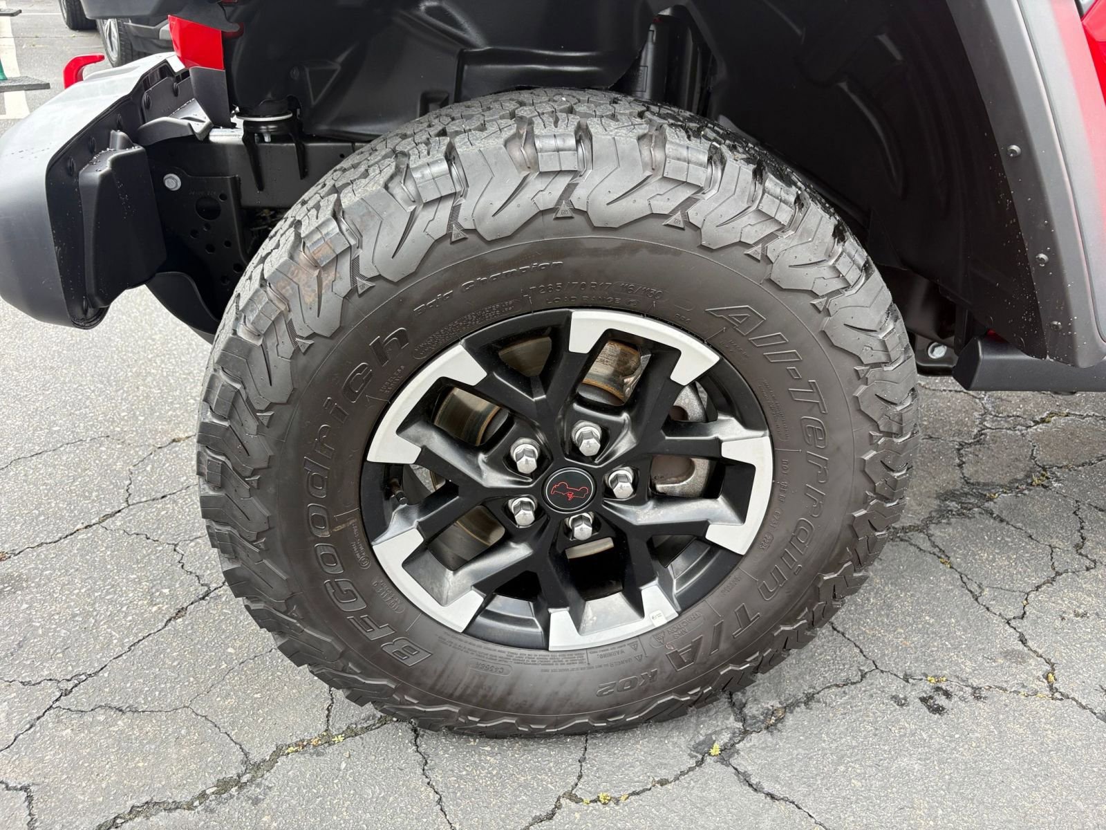 Used 2025 Jeep Wrangler Unlimited Rubicon AWD/4WD image 29